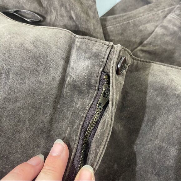 Live A Little brown suede pants jeans EUC size 4 leather - Picture 4 of 13